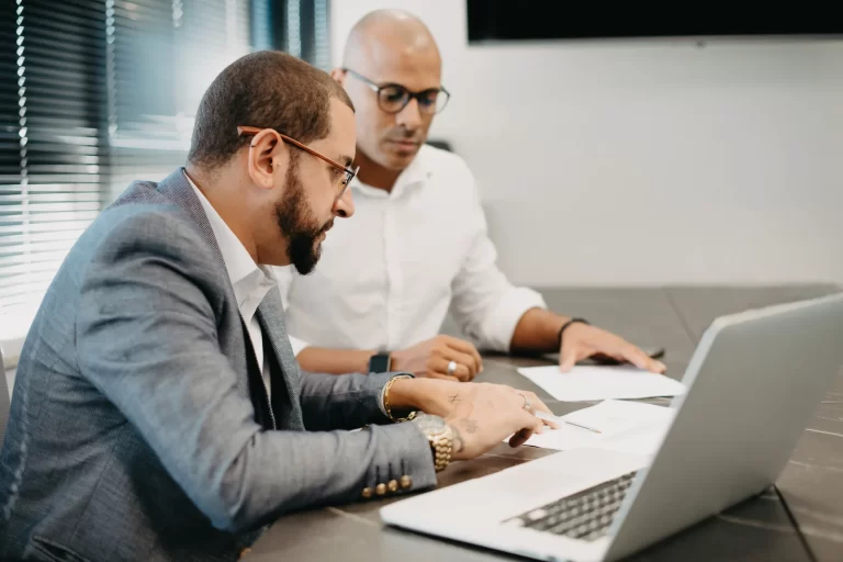 Financial consultants Burnaby